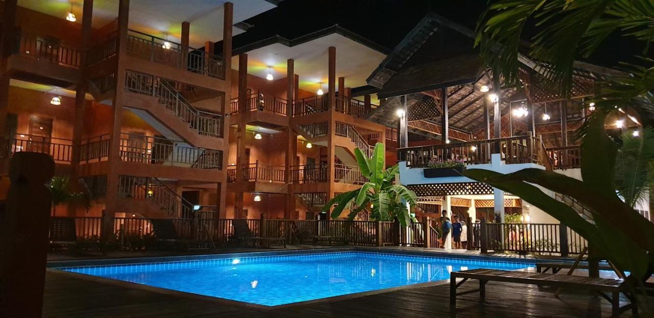 Rainforest Huahin Village Hotel Exteriér fotografie