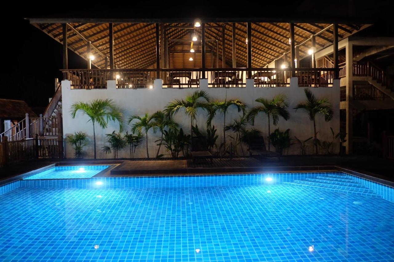Rainforest Huahin Village Hotel Exteriér fotografie