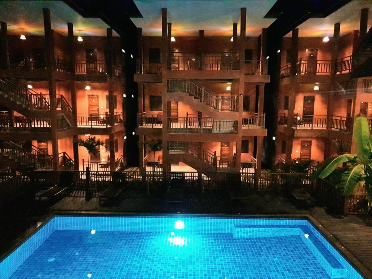 Rainforest Huahin Village Hotel Exteriér fotografie